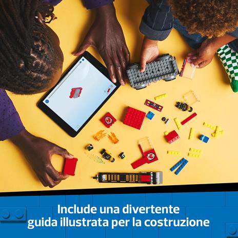 LEGO City 60463 Autopompa con Scala, Camion Giocattolo dei Pompieri con 2 Minifigure, Giochi Educativi per Bambini da 4 Anni - 3