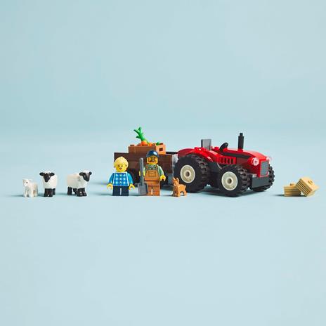 LEGO City 60461 Trattore Agricolo Rosso con Rimorchio e Pecore, Veicolo e Animali Giocattolo, Giochi Montessori Bambini 4+ - 5