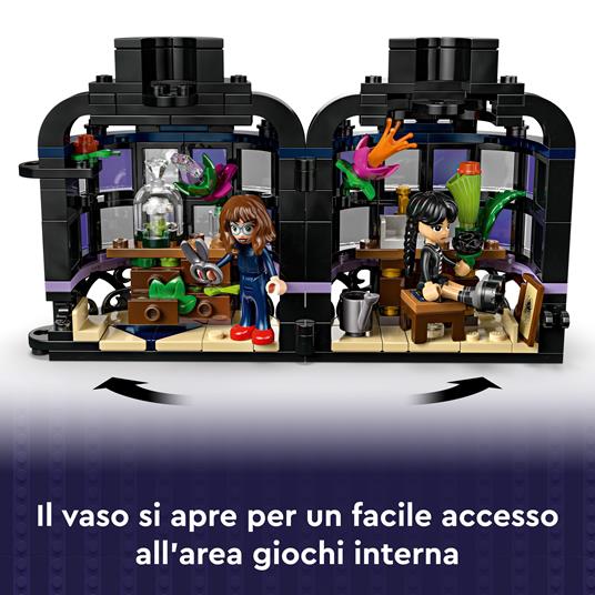 LEGO Wednesday (76784). Fiore di dalia nero - 2