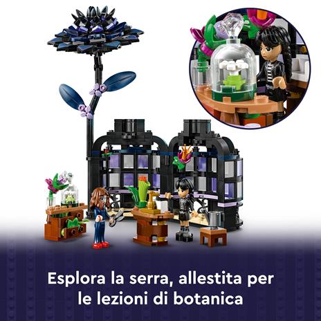 LEGO Wednesday (76784). Fiore di dalia nero - 3