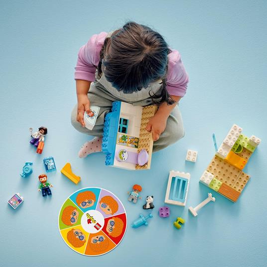 LEGO DUPLO Town (10449). Prime esperienze: visita dal dottore - 5
