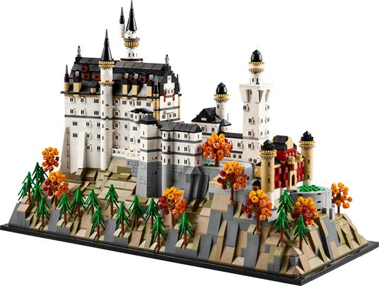 LEGO Architecture (21063). Castello di Neuschwanstein - 2