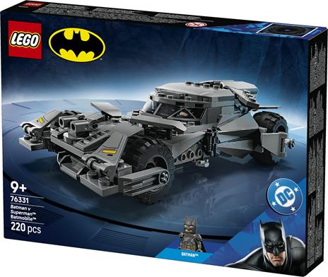 LEGO Batman v Superman Batmobile - 8