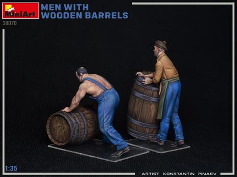 Men with Wooden Barrels - 6