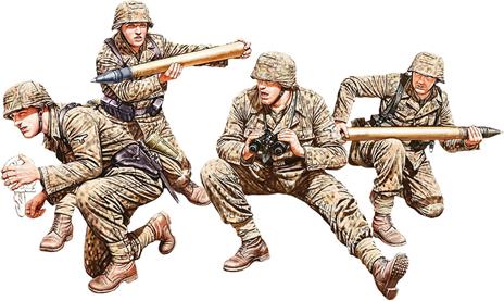 German Elite Gun Crew