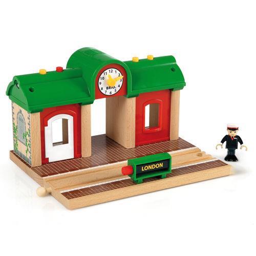 BRIO WORLD - Stazione dei Treni Parlante, Accessorio per Pista Trenino BRIO, Età 3+ Anni