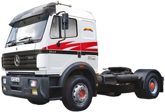 1/24 Mercedes Benz SK 1844LS V8 - 2