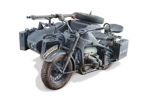 Italeri ZUNDAPP KS 750 with Sidecar 1:9 Kit di montaggio Motocicletta - 11