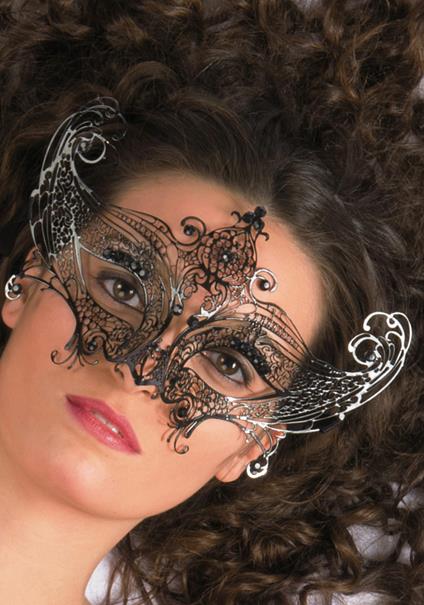 Maschera Nera In Metallo