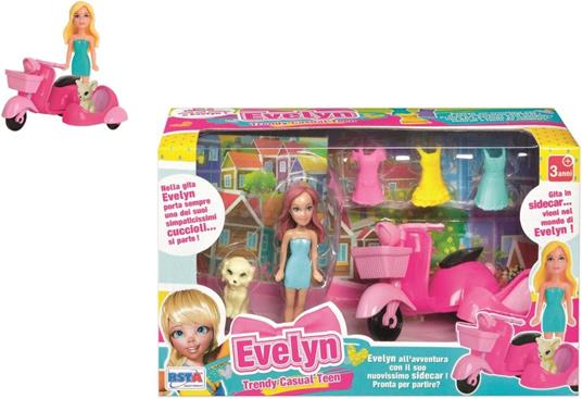 Playset Mini Evelyn C.Scooter + 3 Vestiti