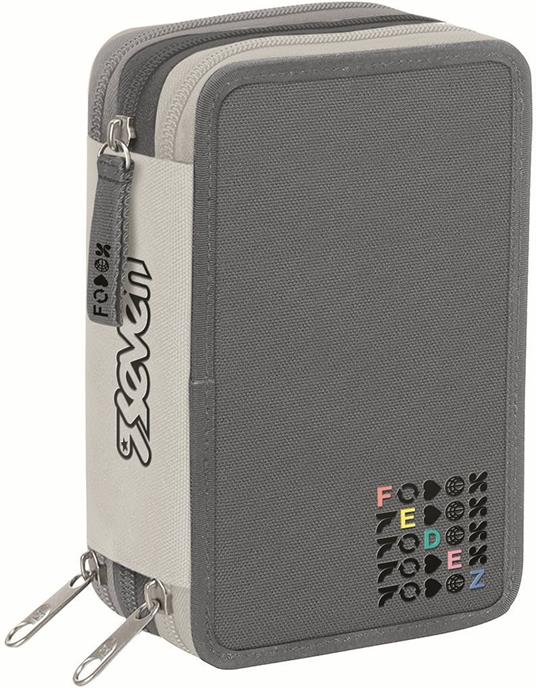Astuccio a 3 zip. Fedez x Seven, assortito - 12 x 20 x 7,5 cm