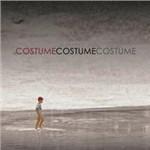 Costume