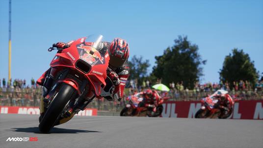 MotoGP 25 Day One Edition - Xbox Series X - 4