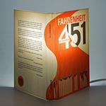 Lampada da tavolo, a forma di libro, Fahrenheit 451 - Ray Bradbury