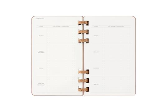 Agenda con rilegatura a spirale 2026 Moleskine. Color nocciola - Large 13x21  - 7