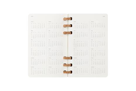 Agenda con rilegatura a spirale 2025-26 Moleskine. Nero - Large 15x21 - 6