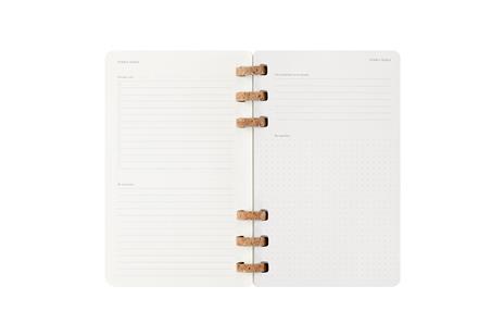 Agenda con rilegatura a spirale 2025-26 Moleskine. Nero - Large 15x21 - 8