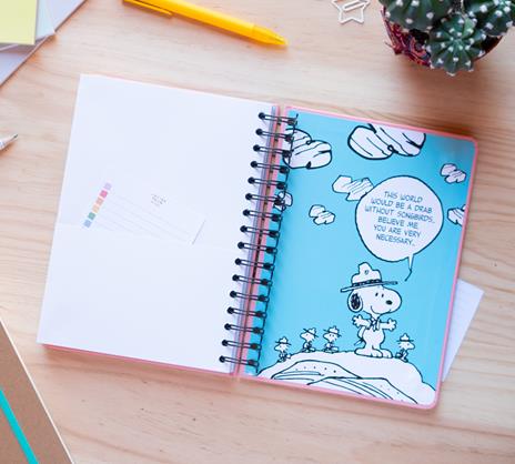 Taccuino A5 Spiralato Snoopy a pagine bianche con elastico - 6