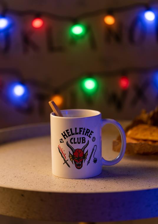 Tazza Stranger Things Hellfire Club - 7
