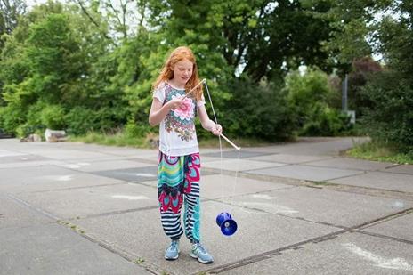 BS Toys Diabolo, Multicolore, Taglia Unica, GA305 - 3