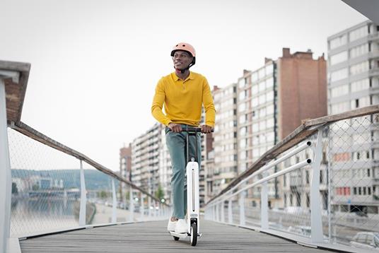 Ninebot by Segway Air T15E 20 km/h Nero, Bianco - 3