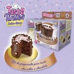 Tasty Tinies Cake Kit: Torta al Cioccolato con Glassa Vaniglia