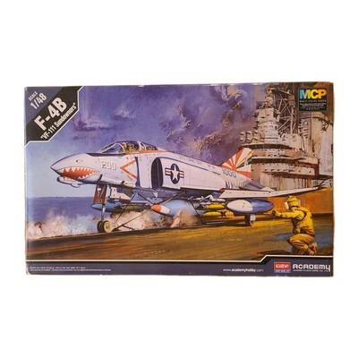 Aereo F-4b Vf-111 Sundowners Nuovo Stampo (AC12232)