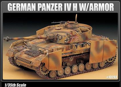 German Panzer IV H W/ Armor Tank Plastic Kit 1:35 Model ACD13233