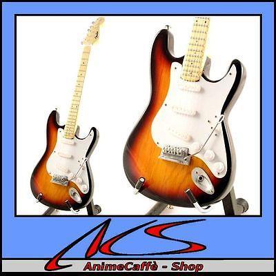 Jimi Hendrix. 14 Chitarra Fender Strato.R Sunburst