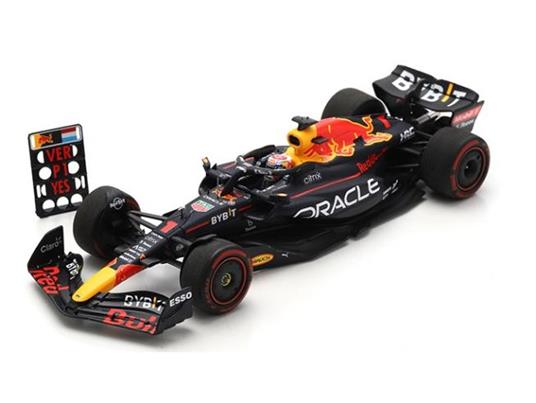SPARK MODEL S8548 RED BULL RB18 MAX VERSTAPPEN 2022 N.1 WINNER DUTCH GP 30th CAREER WIN Modellino