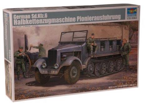 German Sd.Kfz 6 Type Bn9 5-Ton Halftrack Pioneer Ver. Plastic Kit 1:35 Model Tp5530