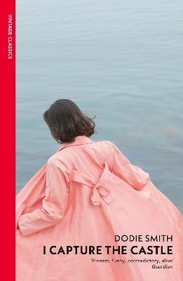 I Capture the Castle: A beautiful coming-of-age novel about first love - Dodie Smith - cover