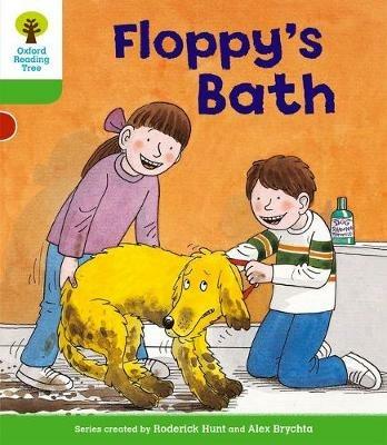 Oxford Reading Tree: Level 2: More Stories A: Floppy's Bath - Roderick Hunt - cover