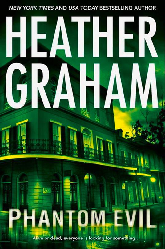 Phantom Evil (Krewe of Hunters, Book 1)