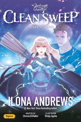 The Innkeeper Chronicles: Clean Sweep The Graphic Novel - Ilona Andrews - cover