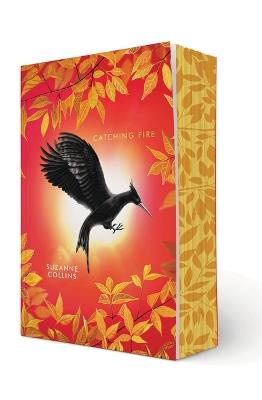 Catching Fire: Deluxe Edition (the Hunger Games, Book Two) - Suzanne Collins - cover