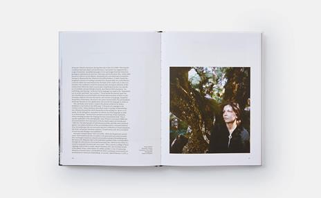 Nancy Holt. Inside outside. Ediz. illustrata - Lisa Le Feuvre,Katarina Pierre - 5