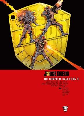 Judge Dredd: The Complete Case Files 31 - John Wagner,Cam Kennedy,Mick McMahon - cover