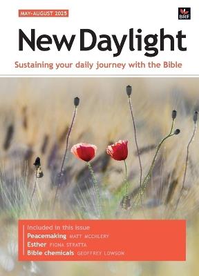 New Daylight May-August 2025: Sustaining your daily journey with the Bible - cover