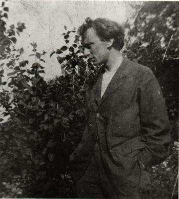 Under the Same Moon: Edward Thomas and the English Lyric - Edna Longley - cover