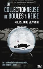 La collectionneuse de boules à neige