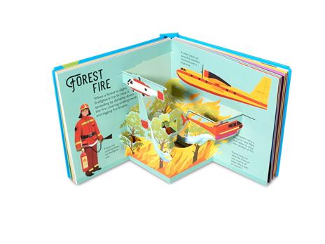 Firefighters. Amazing pop-ups. Ediz. a colori - David Hawcock - 4