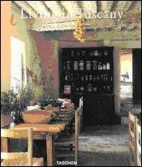  Living in Tuscany. Ediz. italiana, spagnola e portoghese - copertina