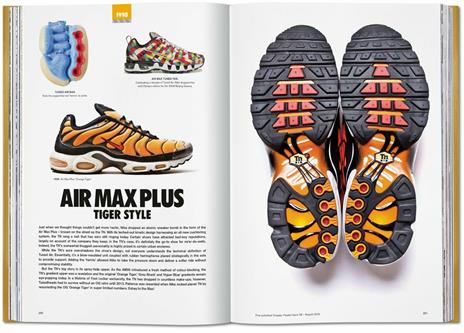 Sneaker freaker. The ultimate sneaker book! Ediz. a colori - Simon Wood - 4