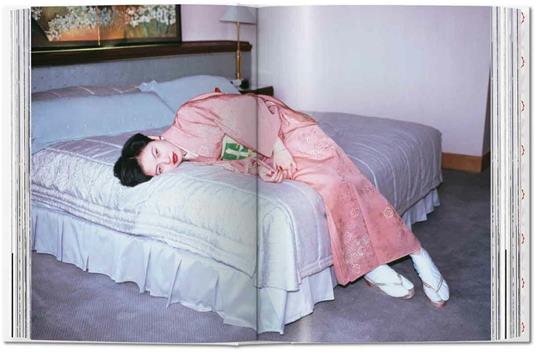 Araki by Araki. 45th Ed. Ediz. inglese, francese e tedesca - Nobuyoshi Araki - 3