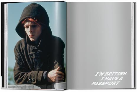 David Bowie. The man who fell to Earth. 40th Ed. Ediz. inglese, francese, tedesca - Paul Duncan - 3