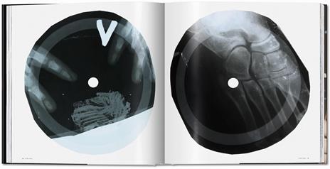 Extraordinary records. Ediz. inglese, francese e tedesca - Alessandro Benedetti,Peter Bastine,Giorgio Moroder - 2