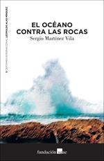 El océano contra las rocas