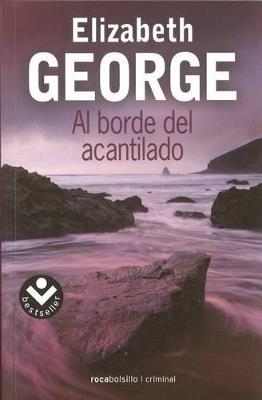 Al borde del acantilado - Elizabeth George - cover