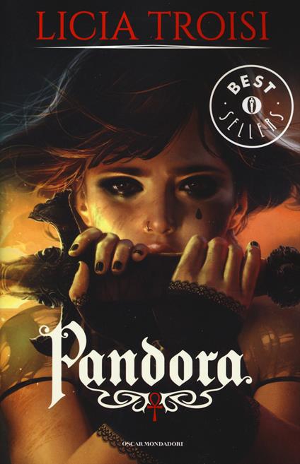 Pandora - Licia Troisi - copertina